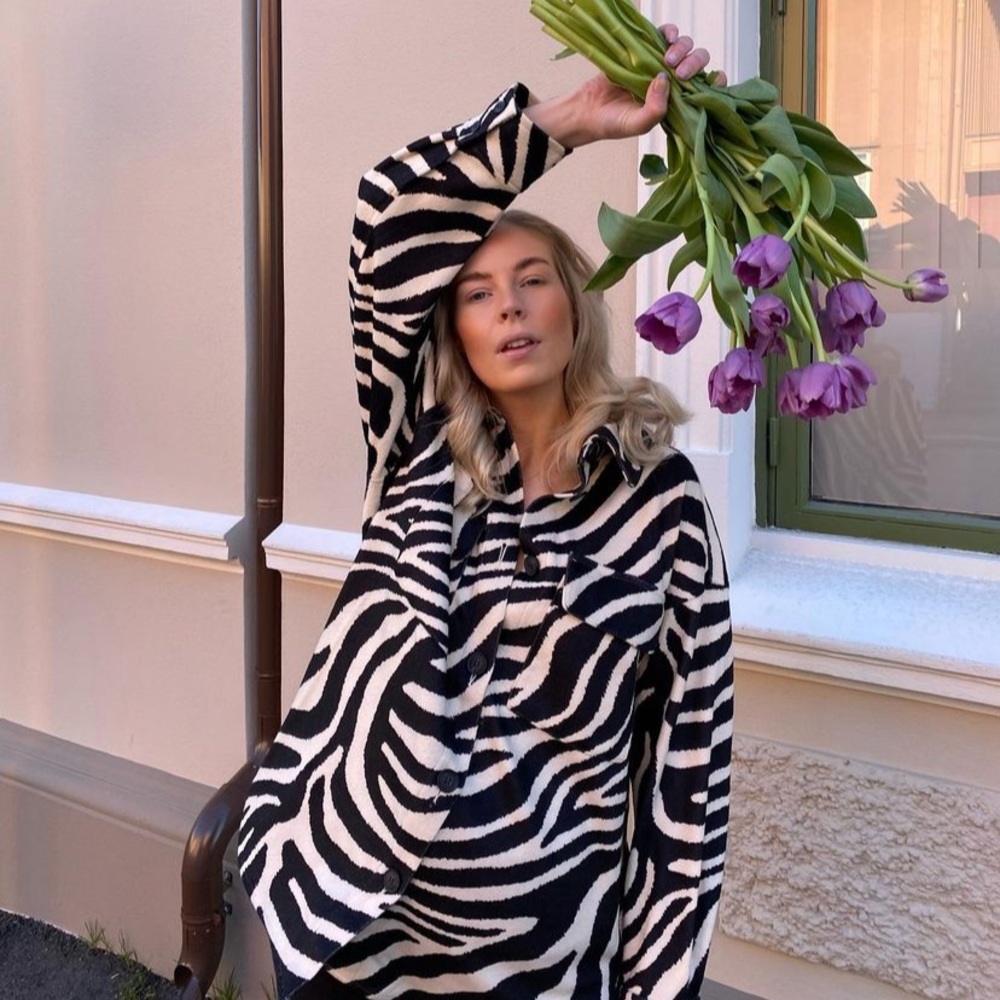 H&M Light Beige Zebra Print Felted Shirt Jacket